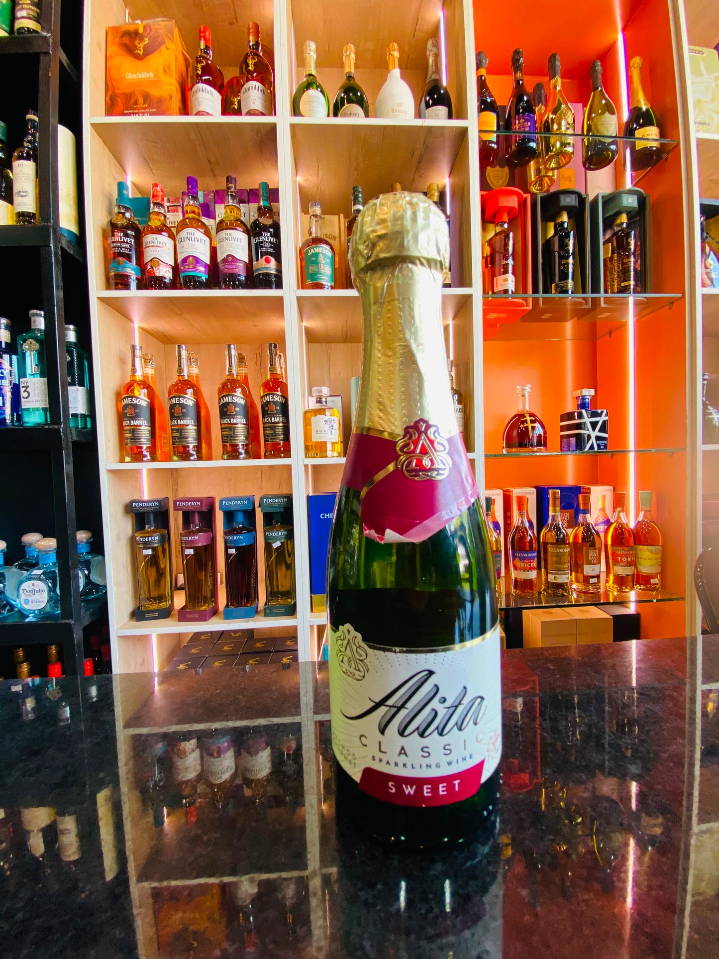 ALITA CLASSIC SPARKLING SWEET WINE 200 MLS