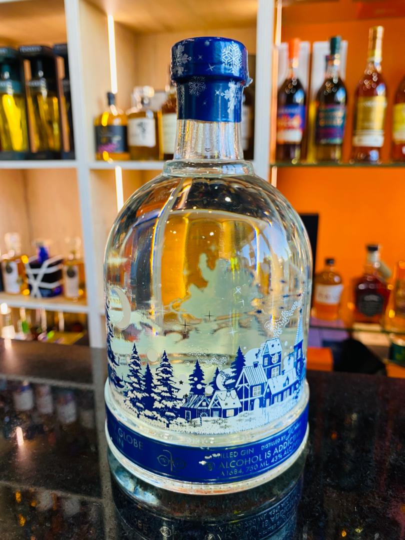 Ginologist Snow Globe 750ml