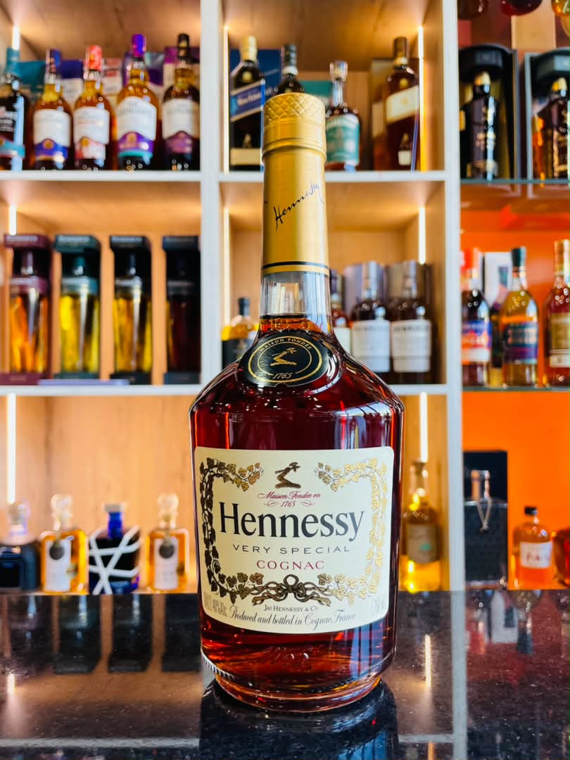 Hennessy V.S 750ml