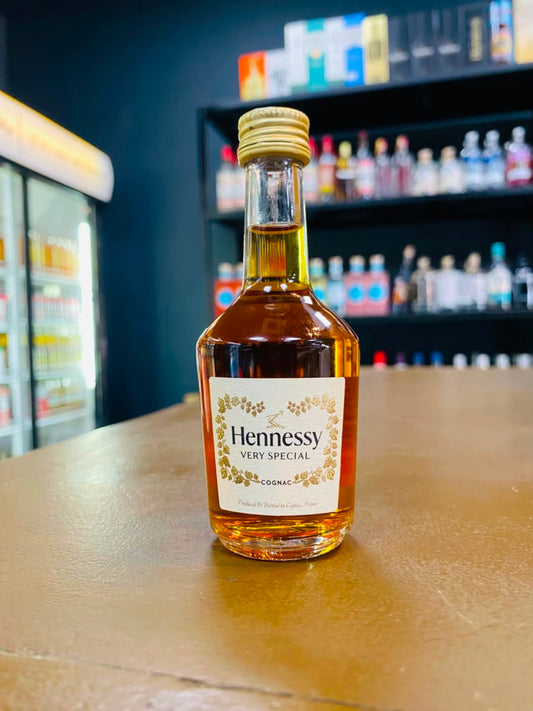 Hennessy vs mini 50mls