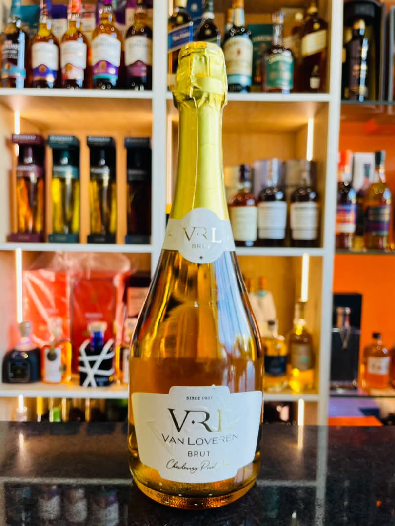 Van Loveren Brut Chardonnay Pinot Noir 750ml